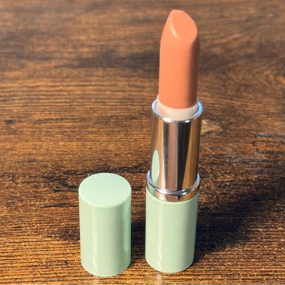 Clinique Sweet Honey Different Lipstick .14 oz. / 4g Full Size Nicked Tip
